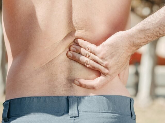 Tailor Surgery - dolor lumbar que no se va - Estudio digital 3D de columna